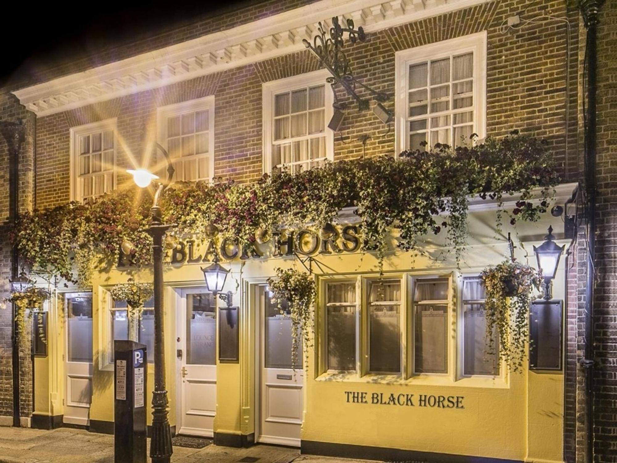 Canterbury Black Horse Exterior foto